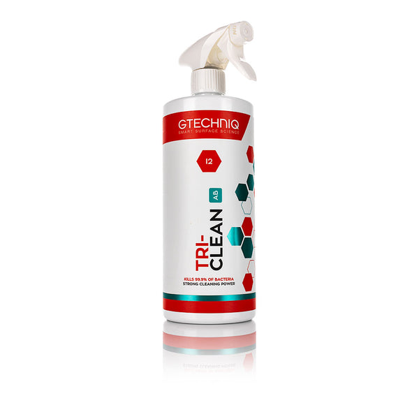 A 1L spray bottle of I2 Tri-Clean AB fabric spray from Gtechniq