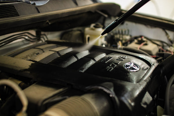 A demo of someone using The Rag Company Ultra Air Engine Blaster to spray a vehicles engine.