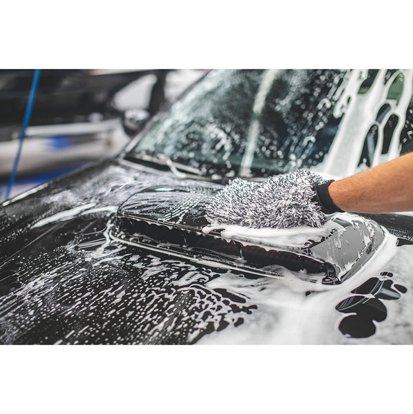 Using the Cyclone Ultra Wash Mitt from the Rag Company to wash a black 2004 Subaru WRX STI