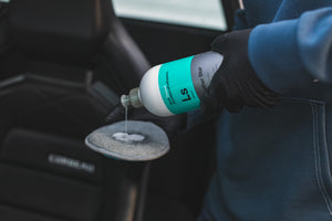 Koch-Chemie Leather Star poured onto a round applicator. 