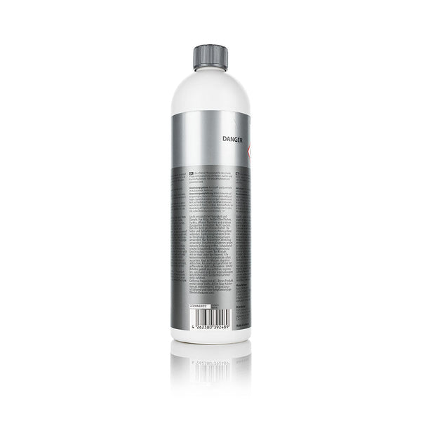 The back of a bottle of Koch Chemie Tire Glaze on a white background.